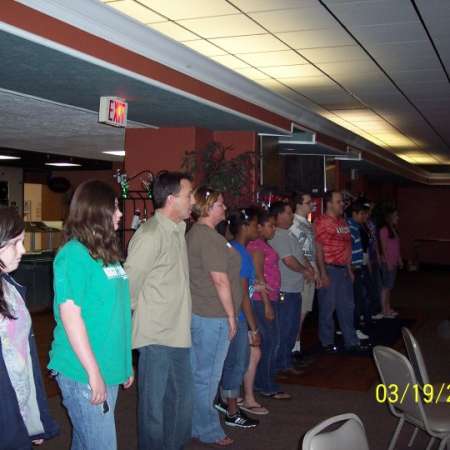 Students work at the LFYS Program Fashion Show Fundraiser.