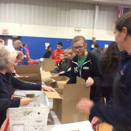 Students packing their boxes.