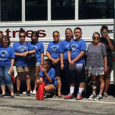 Group photo at end of tour.