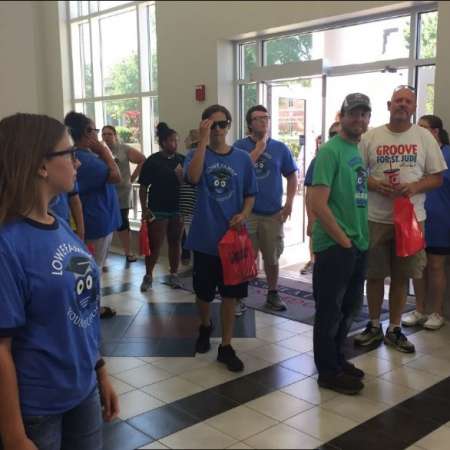 Students tour Baird Hall.